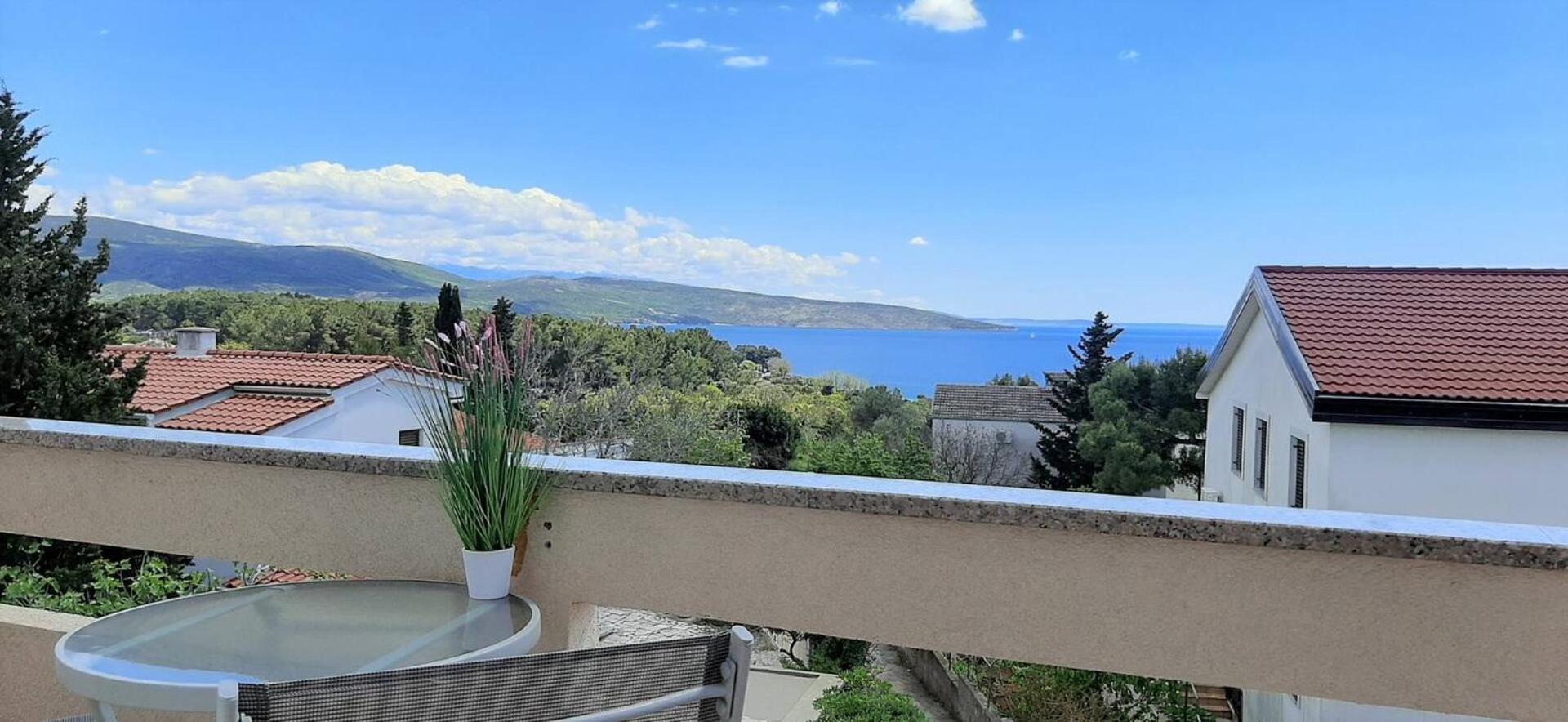Guest House Helena Close To Beach Krk Town Esterno foto