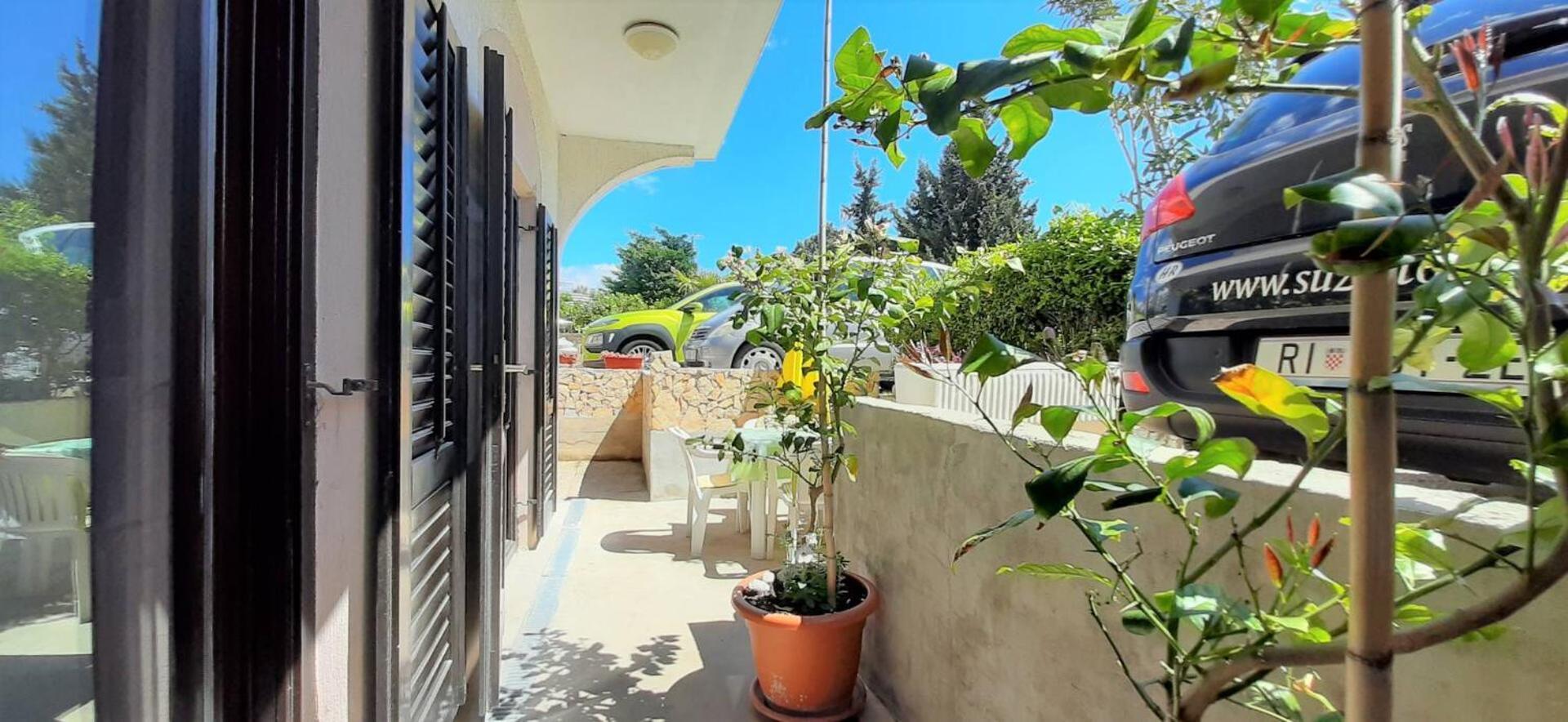 Guest House Helena Close To Beach Krk Town Esterno foto