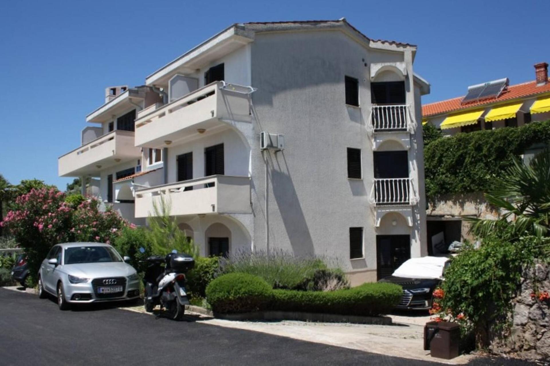 Guest House Helena Close To Beach Krk Town Esterno foto