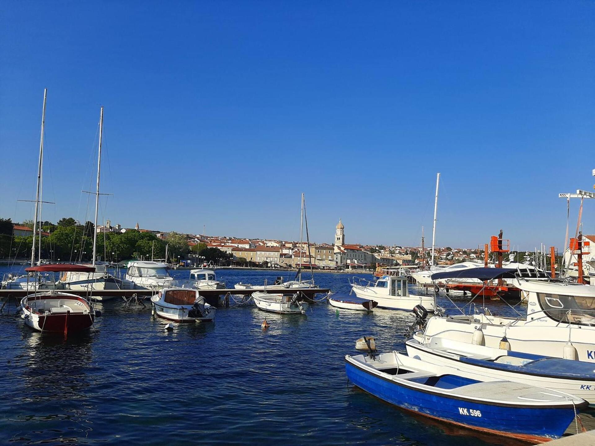 Guest House Helena Close To Beach Krk Town Esterno foto